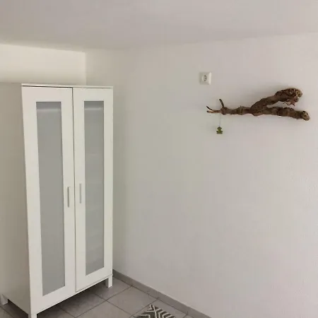 Gemuetliche, Ruhig Gelegene In