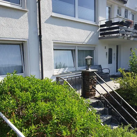 Gemuetliche, Ruhig Gelegene In *