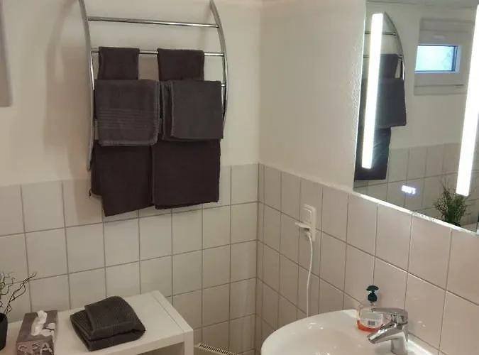 Gemuetliche, Ruhig Gelegene In *